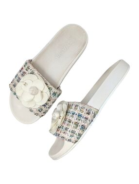 Chanel Camellia Tweed CC Logo Slide Rainbow White Rubber Pool Sandal 38 | 7.5